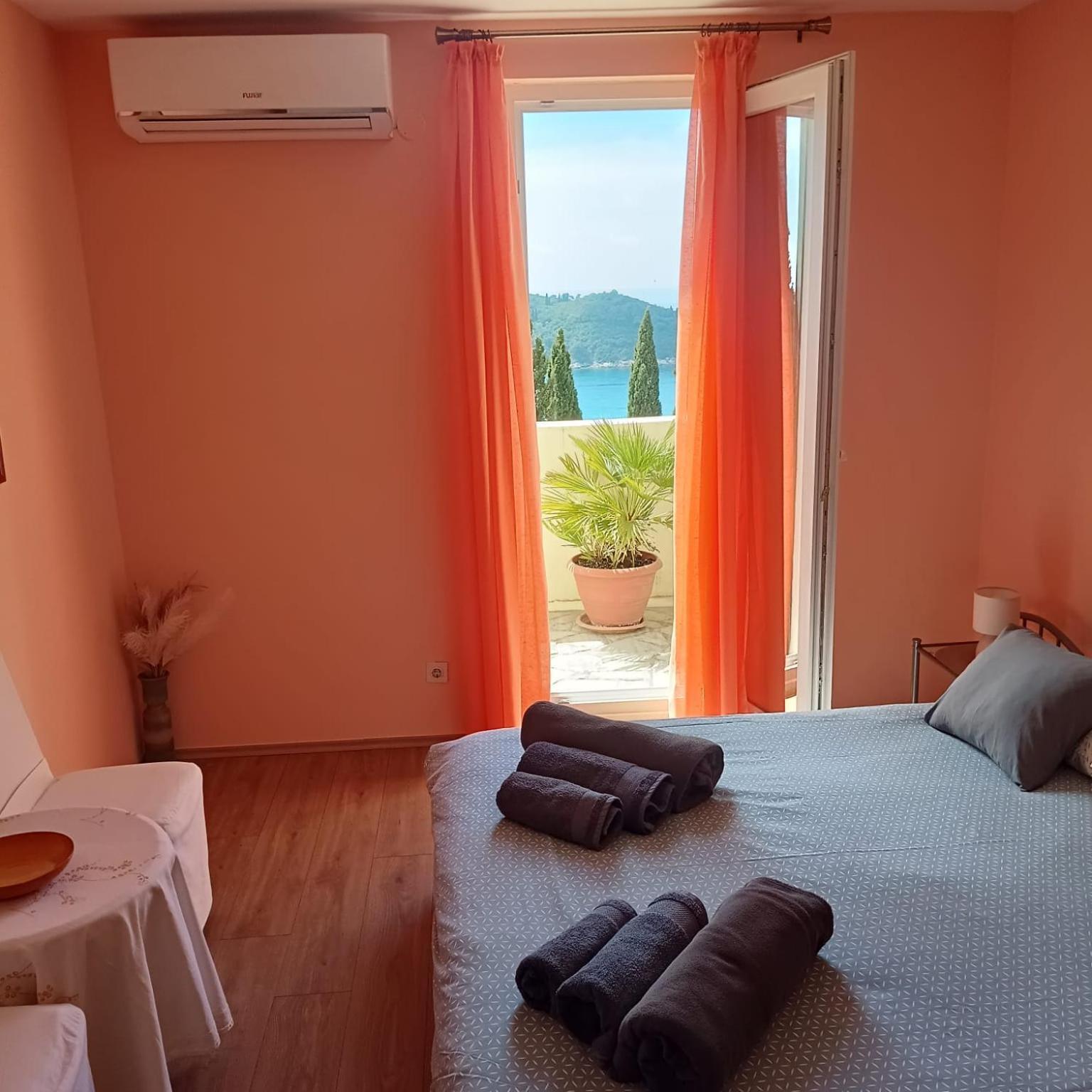 Apartment Matea Zlatni Potok ดูบรอฟนิก ภายนอก รูปภาพ