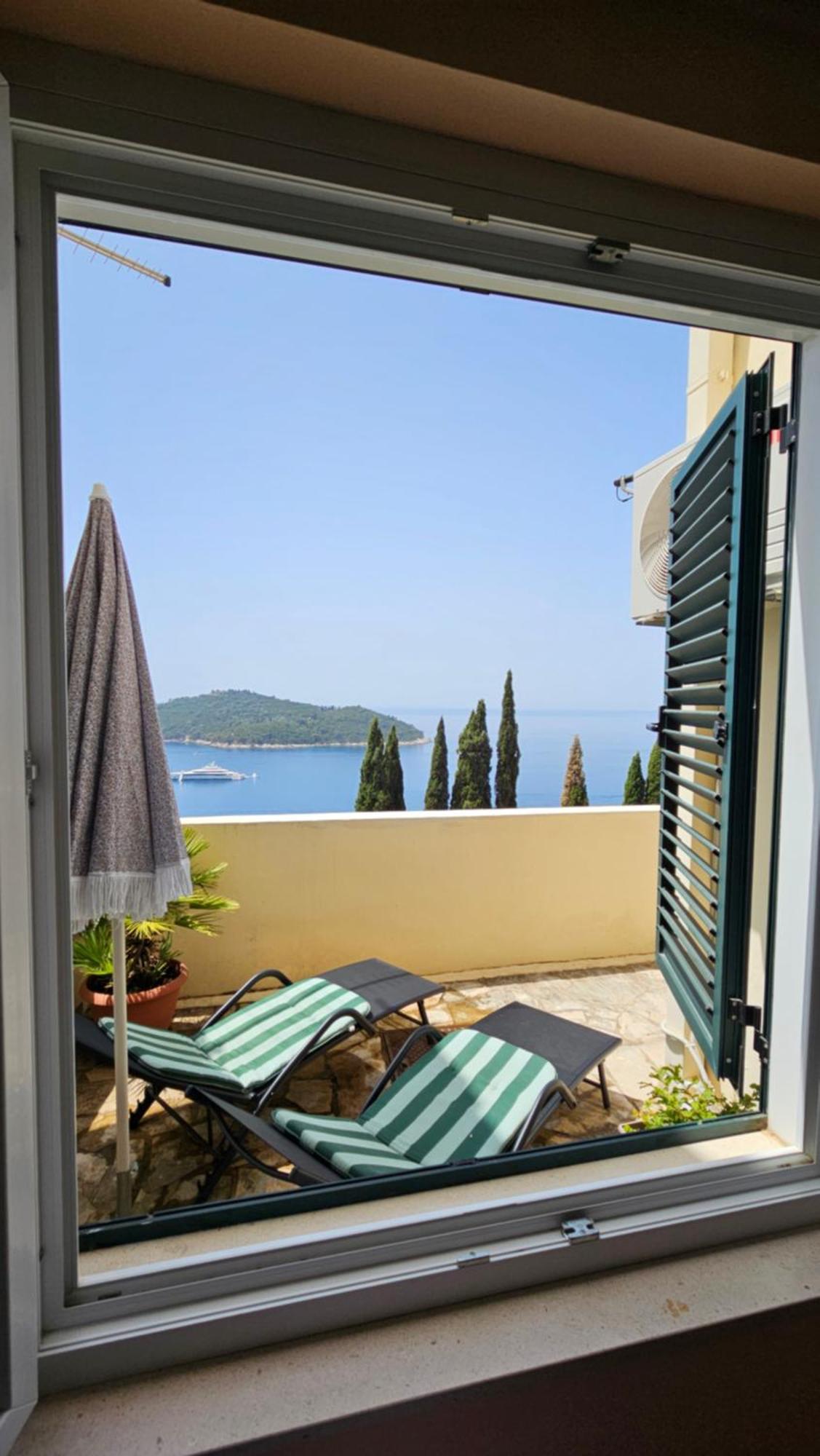 Apartment Matea Zlatni Potok ดูบรอฟนิก ภายนอก รูปภาพ